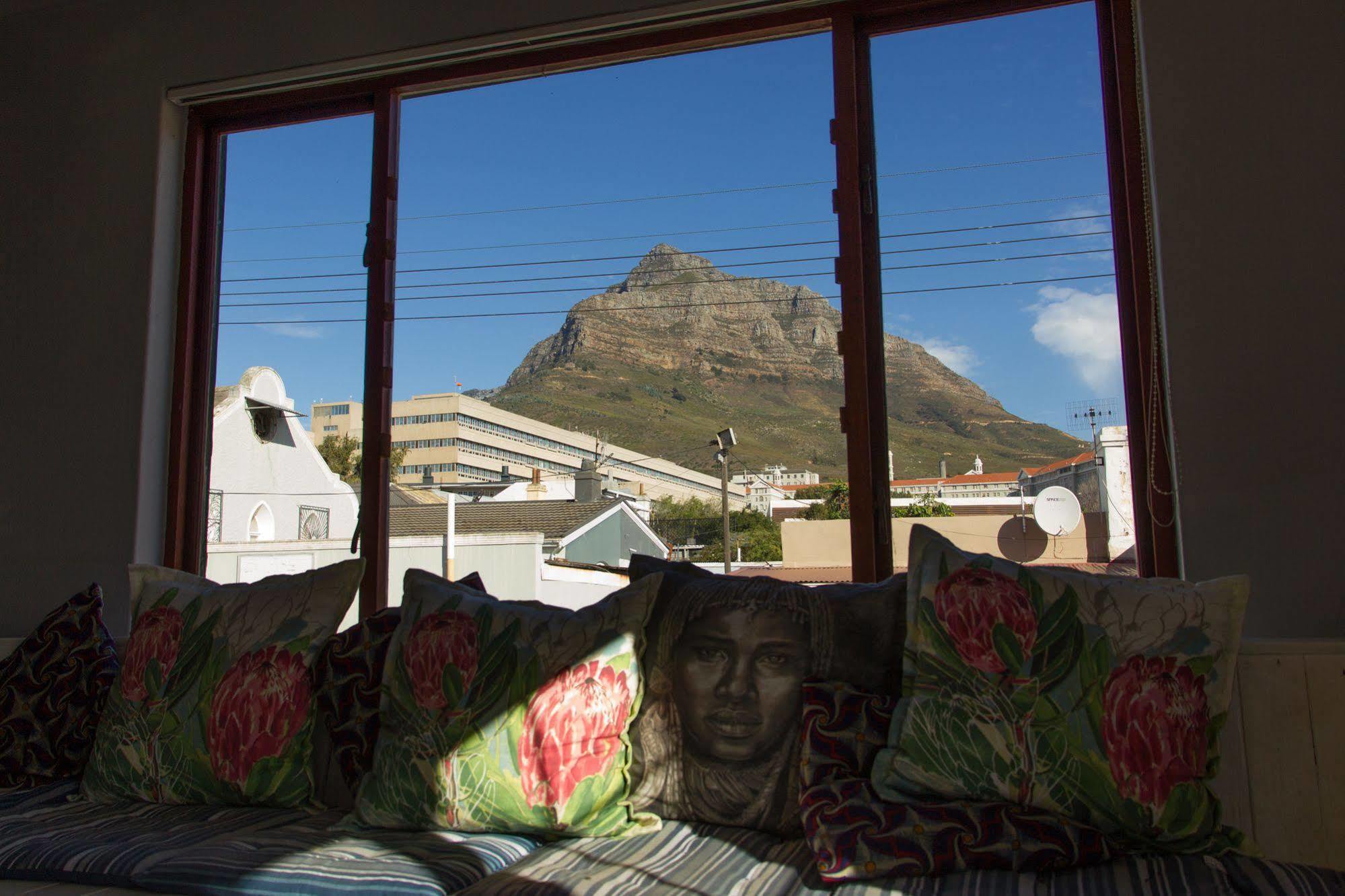 African Heart Backpackers Hostel Cape Town Exterior foto